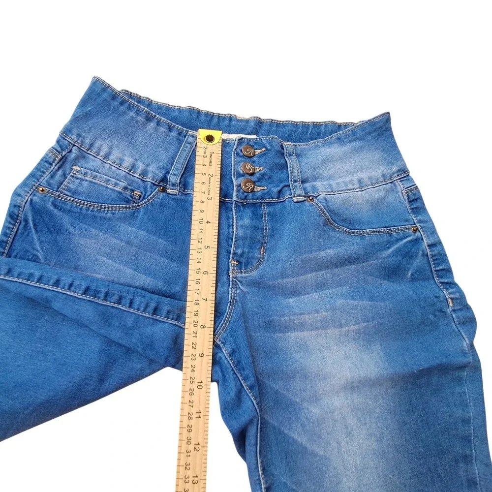 Royalty for‎ Me Womens Blue Denim Bermuda Shorts High Rise Triple Button Size 4